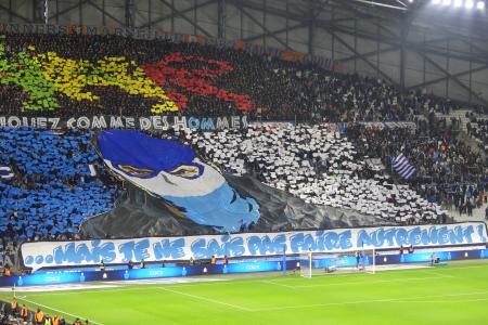 19-OM-LENS 19.jpg